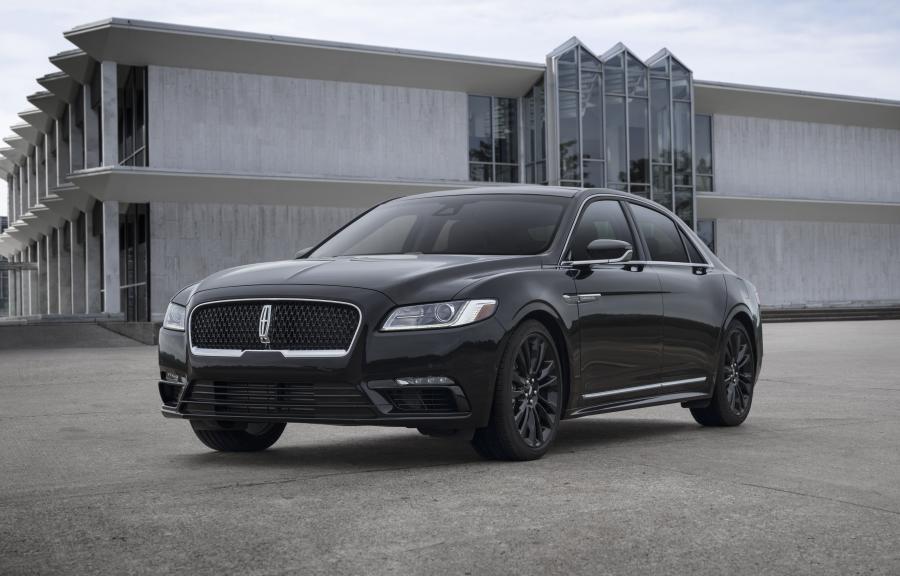  Lincoln Continental Monochromatic Package 2019 года  (фото 1 из 7)